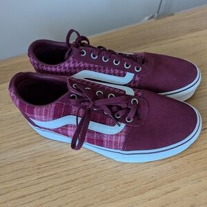 VANS Burgundy Plaid and Houndstooth Shoes size 10
